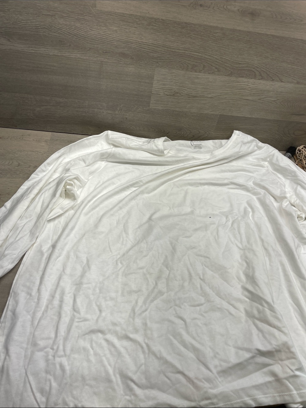 Just My Size White Long-Sleeve Women's Tee C40